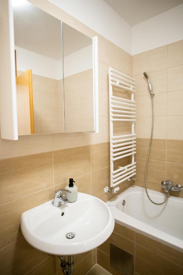 Apartman Martes Apartment Slavonski Brod Exterior photo