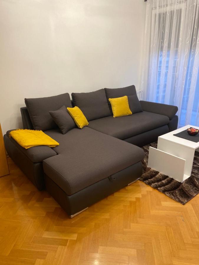 Apartman Martes Apartment Slavonski Brod Exterior photo